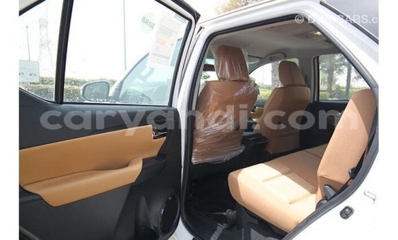 Buy Import Toyota Fortuner White Car in Import - Dubai in Zambia Buy Import Toyota Fortuner White Car in Import - Dubai in Zambia