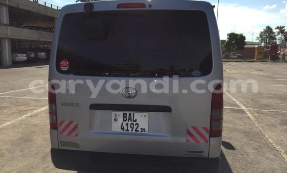 Buy Used Toyota Hiace Silver Car in Lusaka in Zambia Buy Used Toyota Hiace Silver Car in Lusaka in Zambia