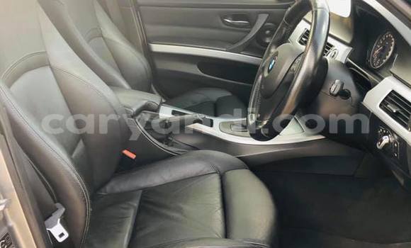 Acheter Occasion Voiture BMW 3–Series Gris à Lusaka, Zambie Acheter Occasion Voiture BMW 3–Series Gris à Lusaka, Zambie