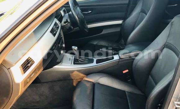 Acheter Occasion Voiture BMW 3–Series Gris à Lusaka, Zambie Acheter Occasion Voiture BMW 3–Series Gris à Lusaka, Zambie
