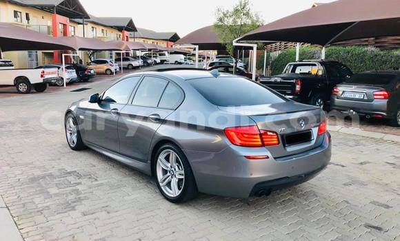 Acheter Occasion Voiture BMW 5–Series Gris à Lusaka, Zambie Acheter Occasion Voiture BMW 5–Series Gris à Lusaka, Zambie