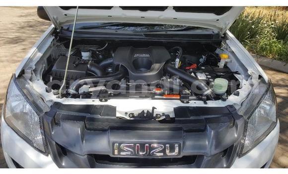 Buy Used Isuzu KB White Car in Lusaka in Zambia Buy Used Isuzu KB White Car in Lusaka in Zambia