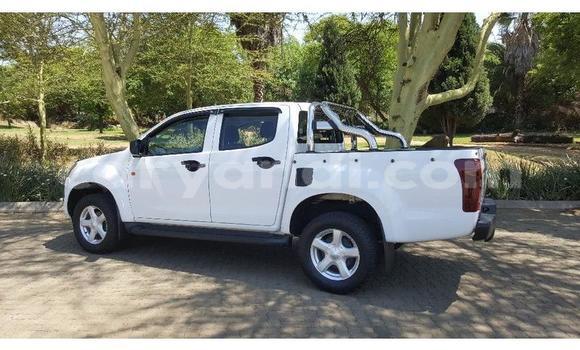 Buy Used Isuzu KB White Car in Lusaka in Zambia Buy Used Isuzu KB White Car in Lusaka in Zambia