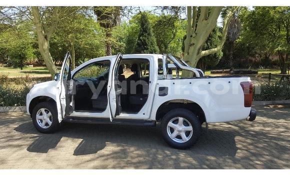 Buy Used Isuzu KB White Car in Lusaka in Zambia Buy Used Isuzu KB White Car in Lusaka in Zambia