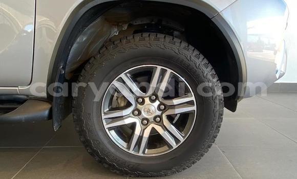 Nunua Ilio tumika Toyota Fortuner Fedha Gari ndani ya Lusaka nchini Zambia Nunua Ilio tumika Toyota Fortuner Fedha Gari ndani ya Lusaka nchini Zambia