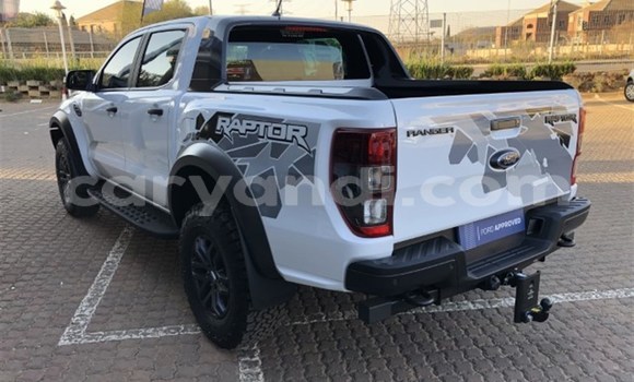 Nunua Ilio tumika Ford Ranger Fedha Gari ndani ya Chingola nchini Zambia Nunua Ilio tumika Ford Ranger Fedha Gari ndani ya Chingola nchini Zambia