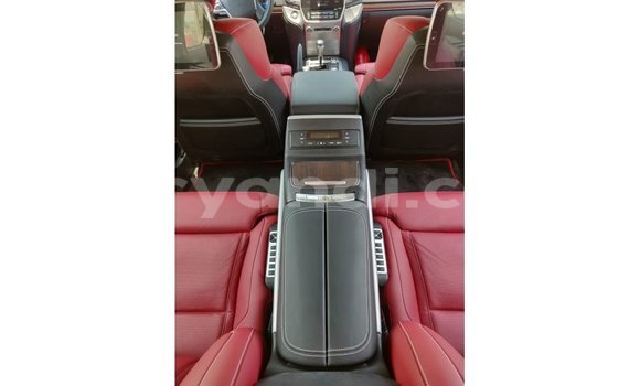 Tenga Imported Toyota Land Cruiser Tsvuku Mota in Import - Dubai in Zambia Tenga Imported Toyota Land Cruiser Tsvuku Mota in Import - Dubai in Zambia