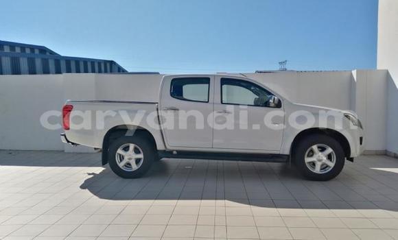 Tenga Tsaru Isuzu KB Chena Mota in Mazabuka in Southern Tenga Tsaru Isuzu KB Chena Mota in Mazabuka in Southern