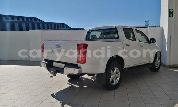 Tenga Tsaru Isuzu KB Chena Mota in Mazabuka in Southern Tenga Tsaru Isuzu KB Chena Mota in Mazabuka in Southern