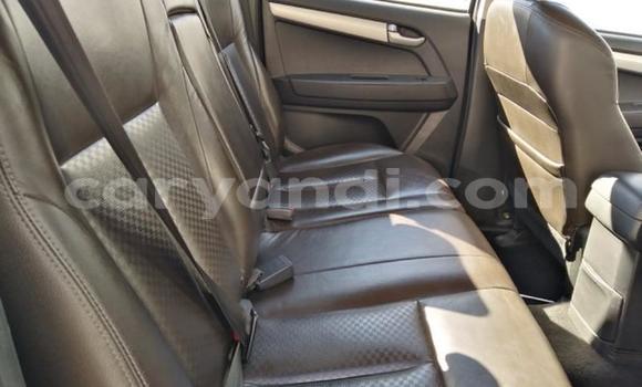 Tenga Tsaru Isuzu KB Chena Mota in Mazabuka in Southern Tenga Tsaru Isuzu KB Chena Mota in Mazabuka in Southern