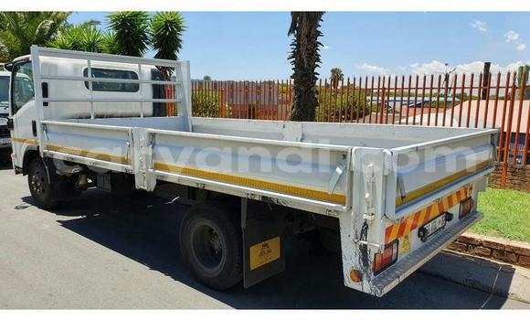 Buy Used Isuzu FTR 850 White Truck in Mazabuka in Southern Buy Used Isuzu FTR 850 White Truck in Mazabuka in Southern