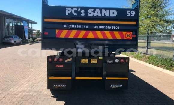 Acheter Occasion Utilitaire Mitsubishi Fuso Autre à Livingstone, Zambie Acheter Occasion Utilitaire Mitsubishi Fuso Autre à Livingstone, Zambie