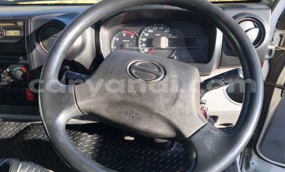 Tenga Tsaru Hino 300 Series Chena Rori in Chingola in Zambia Tenga Tsaru Hino 300 Series Chena Rori in Chingola in Zambia