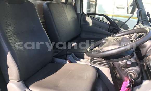 Tenga Tsaru Hino 300 Series Chena Rori in Chingola in Zambia Tenga Tsaru Hino 300 Series Chena Rori in Chingola in Zambia