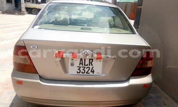 Nunua Ilio tumika Toyota Corolla Fedha Gari ndani ya Chipata nchini Zambia Nunua Ilio tumika Toyota Corolla Fedha Gari ndani ya Chipata nchini Zambia