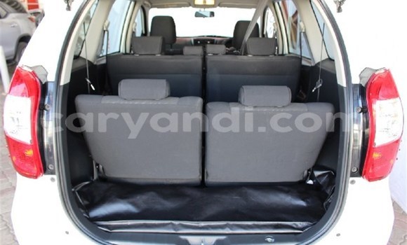 Tenga Tsaru Toyota Avanza Chena Mota in Chilanga in Lusaka Tenga Tsaru Toyota Avanza Chena Mota in Chilanga in Lusaka