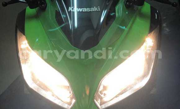 Tenga Tsaru Kawasaki Ninja Girinhi Bike in Choma in Southern Tenga Tsaru Kawasaki Ninja Girinhi Bike in Choma in Southern