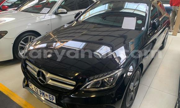 Tenga Tsaru Mercedes‒Benz C–Class Nhema Mota in Mazabuka in Southern Tenga Tsaru Mercedes‒Benz C–Class Nhema Mota in Mazabuka in Southern