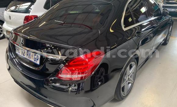 Tenga Tsaru Mercedes‒Benz C–Class Nhema Mota in Mazabuka in Southern Tenga Tsaru Mercedes‒Benz C–Class Nhema Mota in Mazabuka in Southern