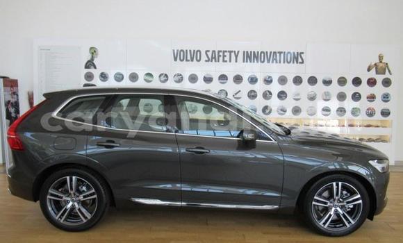 Acheter Occasion Voiture Volvo XC60 Noir à Lusaka, Zambie Acheter Occasion Voiture Volvo XC60 Noir à Lusaka, Zambie