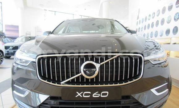Acheter Occasion Voiture Volvo XC60 Noir à Lusaka, Zambie Acheter Occasion Voiture Volvo XC60 Noir à Lusaka, Zambie