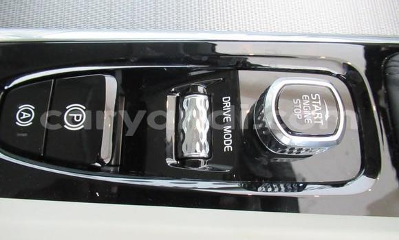 Acheter Occasion Voiture Volvo XC60 Noir à Lusaka, Zambie Acheter Occasion Voiture Volvo XC60 Noir à Lusaka, Zambie