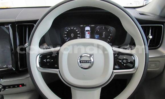 Acheter Occasion Voiture Volvo XC60 Noir à Lusaka, Zambie Acheter Occasion Voiture Volvo XC60 Noir à Lusaka, Zambie