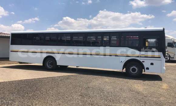 Acheter Occasion Utilitaire Scania R420 Blanc à Kansanshi, Nord-Ouest Acheter Occasion Utilitaire Scania R420 Blanc à Kansanshi, Nord-Ouest