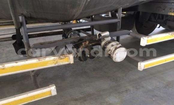 Buy Used Scania R420 Silver Truck in Livingstone in Zambia Buy Used Scania R420 Silver Truck in Livingstone in Zambia