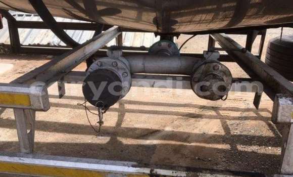 Buy Used Scania R420 Silver Truck in Livingstone in Zambia Buy Used Scania R420 Silver Truck in Livingstone in Zambia