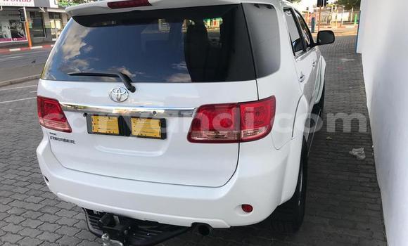 Tenga Tsaru Toyota Fortuner Chena Mota in Mazabuka in Southern Tenga Tsaru Toyota Fortuner Chena Mota in Mazabuka in Southern