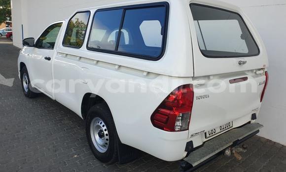 Buy Used Toyota Hilux White Car in Mazabuka in Southern Buy Used Toyota Hilux White Car in Mazabuka in Southern