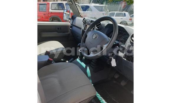 Tenga Tsaru Toyota Land Cruiser Chena Mota in Mazabuka in Southern Tenga Tsaru Toyota Land Cruiser Chena Mota in Mazabuka in Southern