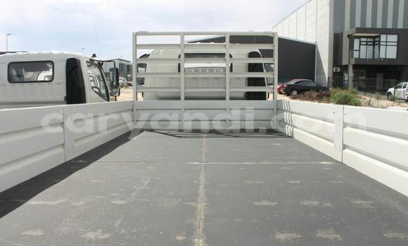 Tenga Tsaru Mercedes–Benz 117 Chena Rori in Mazabuka in Southern Tenga Tsaru Mercedes–Benz 117 Chena Rori in Mazabuka in Southern