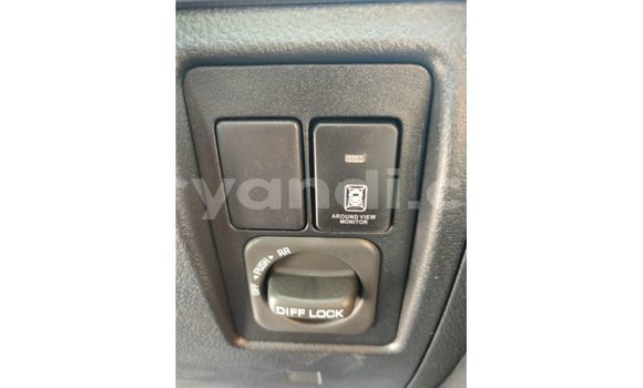 Nunua Imported Toyota Land Cruiser Nyeupe Gari ndani ya Import - Dubai nchini Zambia Nunua Imported Toyota Land Cruiser Nyeupe Gari ndani ya Import - Dubai nchini Zambia