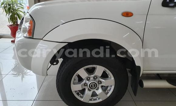 Buy Used Nissan NP 300 White Car in Mazabuka in Southern Buy Used Nissan NP 300 White Car in Mazabuka in Southern
