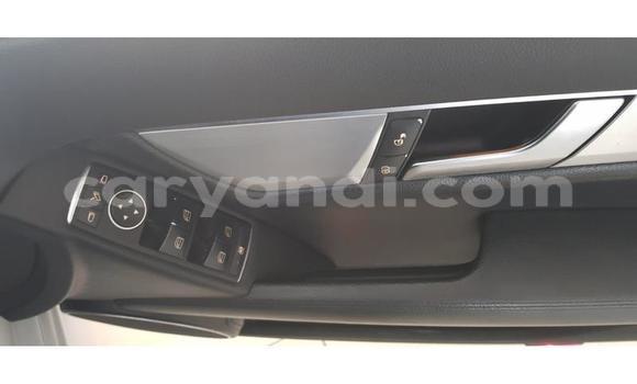 Tenga Tsaru Mercedes‒Benz C–Class Sirivha Mota in Lusaka in Zambia Tenga Tsaru Mercedes‒Benz C–Class Sirivha Mota in Lusaka in Zambia