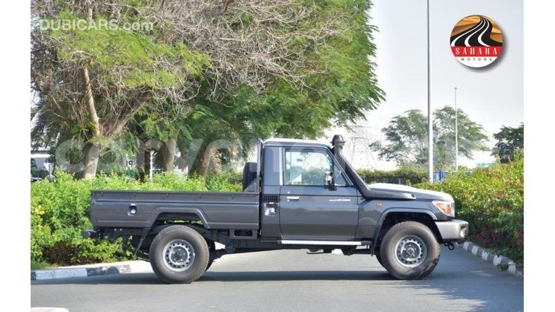 Big with watermark toyota land cruiser zambia import dubai 9742