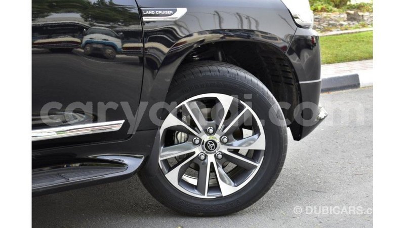 Big with watermark toyota land cruiser zambia import dubai 9748