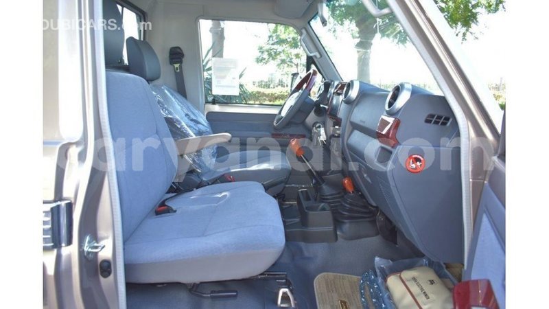 Big with watermark toyota land cruiser zambia import dubai 9752