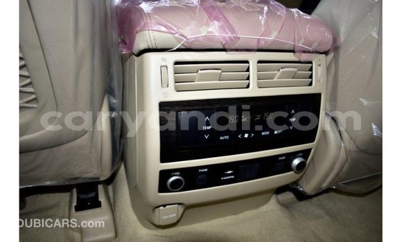 Buy Import Toyota Land Cruiser White Car in Import - Dubai in Zambia Buy Import Toyota Land Cruiser White Car in Import - Dubai in Zambia