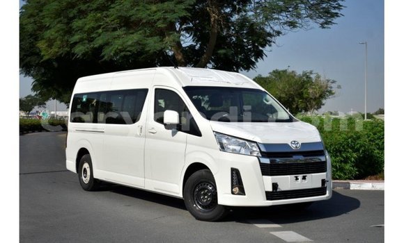 Buy Import Toyota Hiace White Car in Import - Dubai in Zambia Buy Import Toyota Hiace White Car in Import - Dubai in Zambia