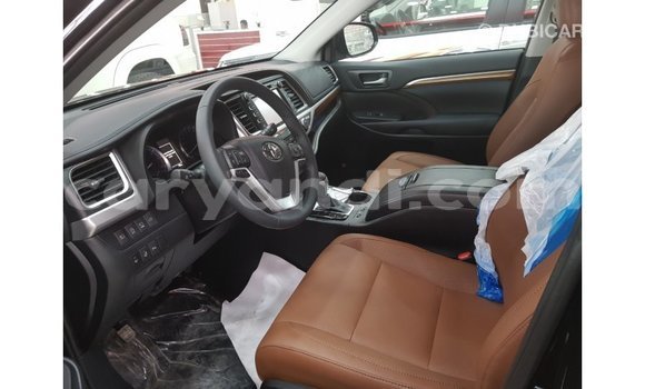 Buy Import Toyota Highlander Black Car in Import - Dubai in Zambia Buy Import Toyota Highlander Black Car in Import - Dubai in Zambia