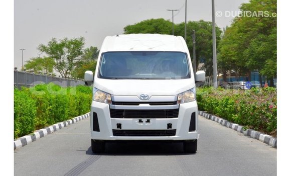 Buy Import Toyota Hiace White Car in Import - Dubai in Zambia Buy Import Toyota Hiace White Car in Import - Dubai in Zambia