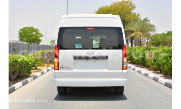 Buy Import Toyota Hiace White Car in Import - Dubai in Zambia Buy Import Toyota Hiace White Car in Import - Dubai in Zambia