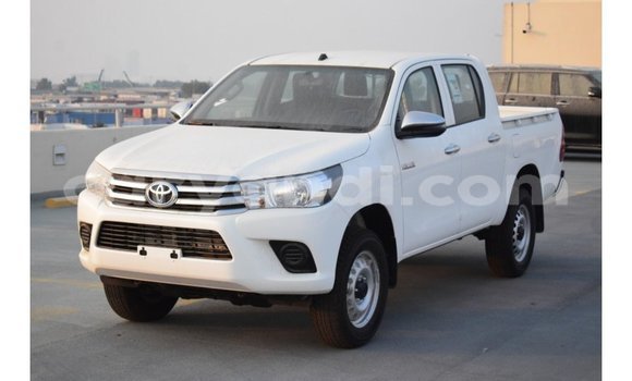 Buy Import Toyota Hilux White Car in Import - Dubai in Zambia Buy Import Toyota Hilux White Car in Import - Dubai in Zambia