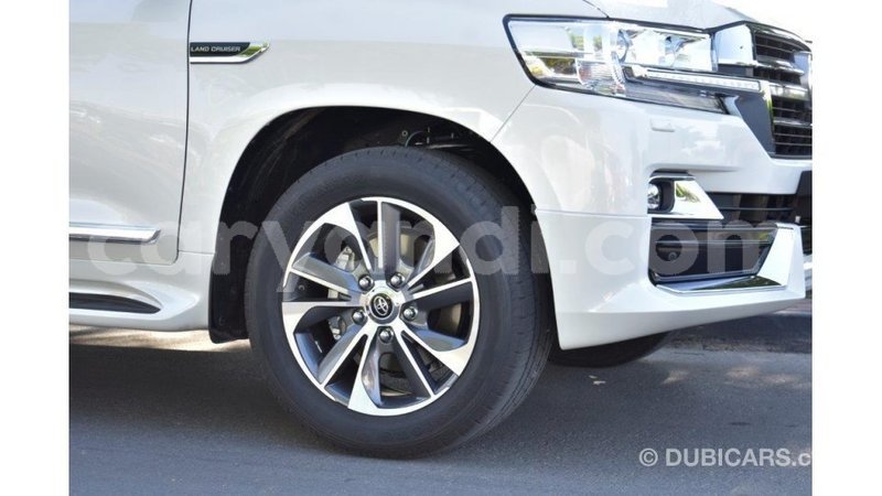 Big with watermark toyota land cruiser zambia import dubai 9773