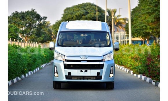 Buy Import Toyota Hiace Blue Car in Import - Dubai in Zambia Buy Import Toyota Hiace Blue Car in Import - Dubai in Zambia