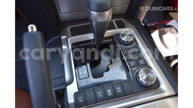 Big with watermark toyota land cruiser zambia import dubai 9781