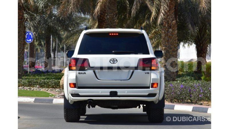 Big with watermark toyota land cruiser zambia import dubai 9781